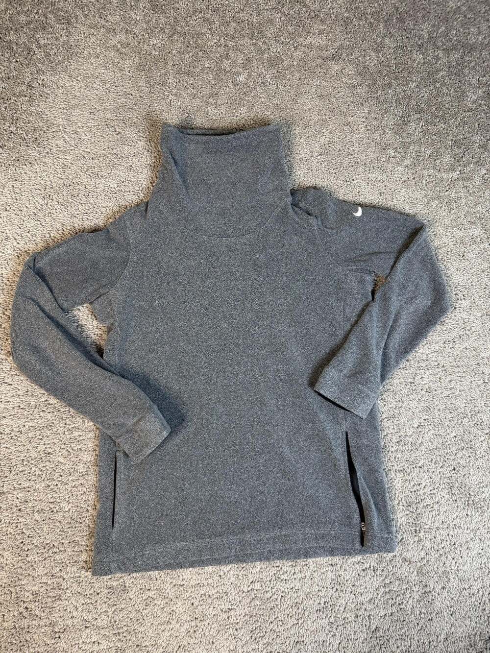 Nike Therma Sweater Pullover Womens S Gray Dri-FIT Turtleneck Pockets Fleece